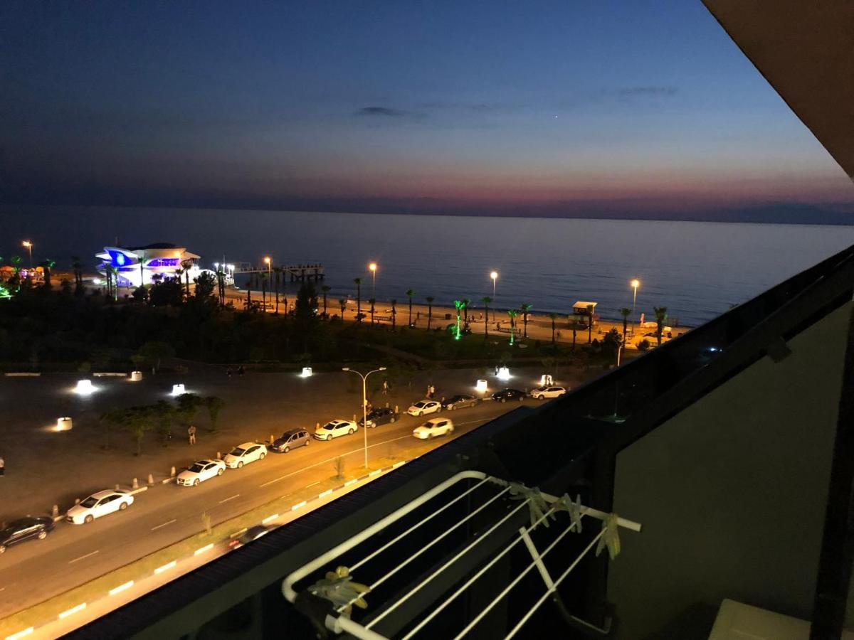 Panorama Beach Tower Batumi Luaran gambar